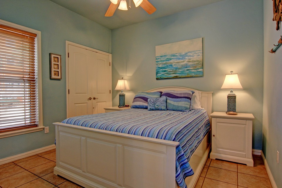 guest suite second bedroom