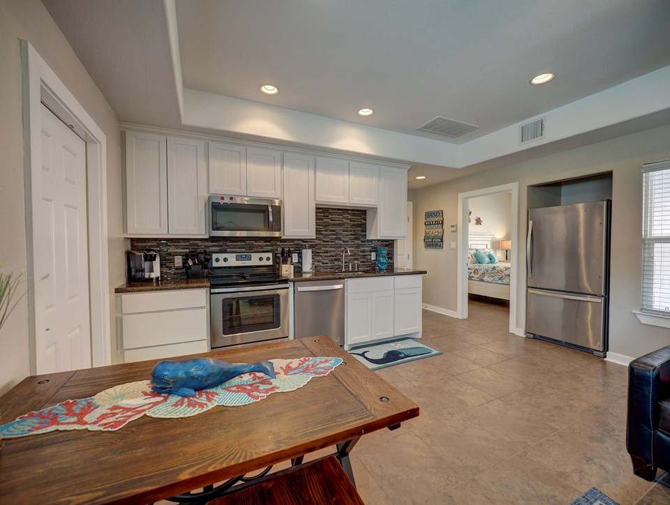 apartment kitchen/dining